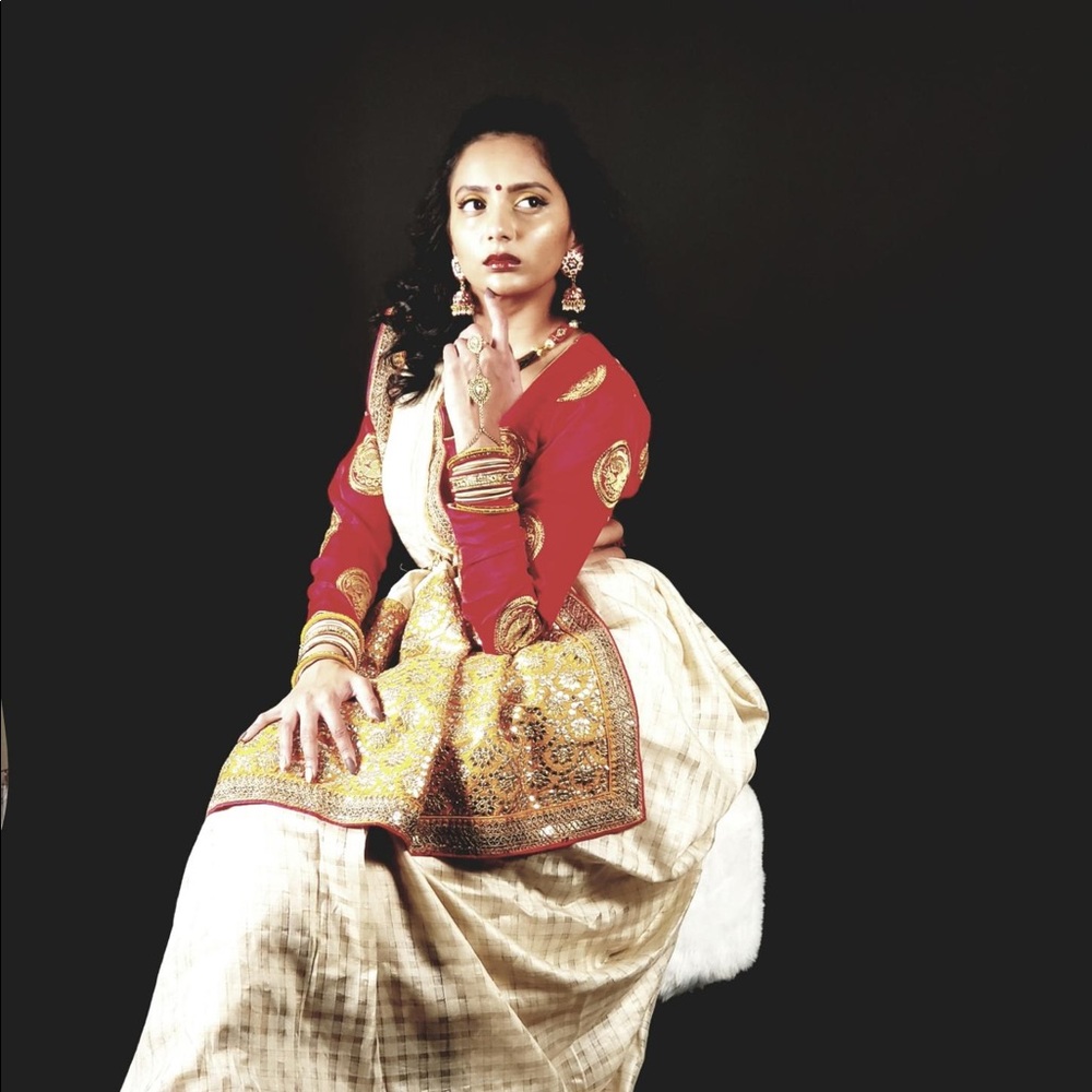 Meet your Posher, Aarti